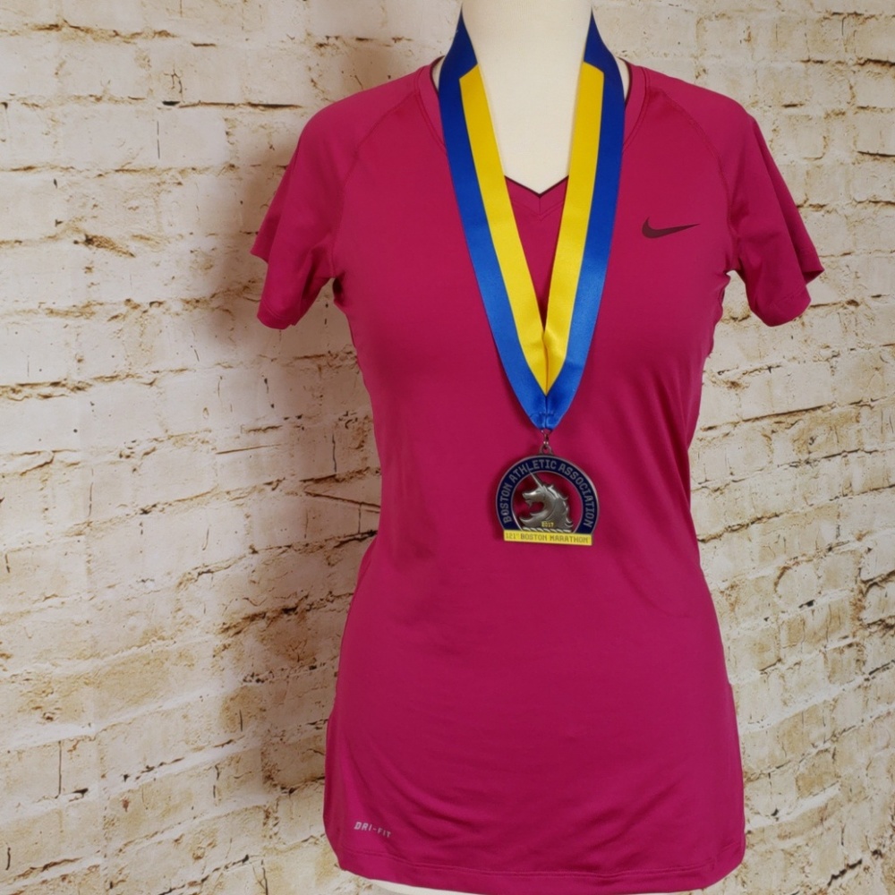 NIKE Pro dri-fit running shirt - Picture 1 of 8